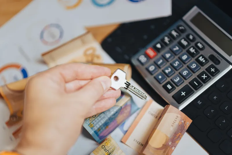 Who Really Holds the Keys to Your Office? The Legal and Security Risks Hidden Inside Commercial Master Key Systems